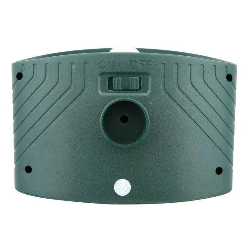 Ultrasonic Deer Repeller 4-Pack Solar Powered Deters Deer In 48 Hours