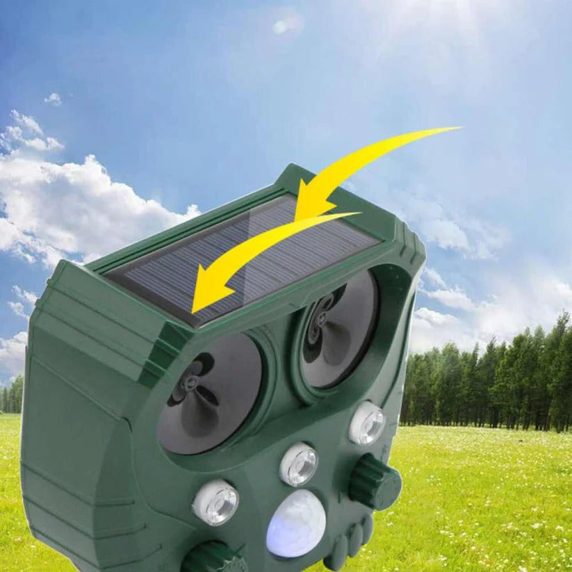 Ultrasonic Animal Repellent Device For Cats, Foxes, Rats, Squirrels, Dogs