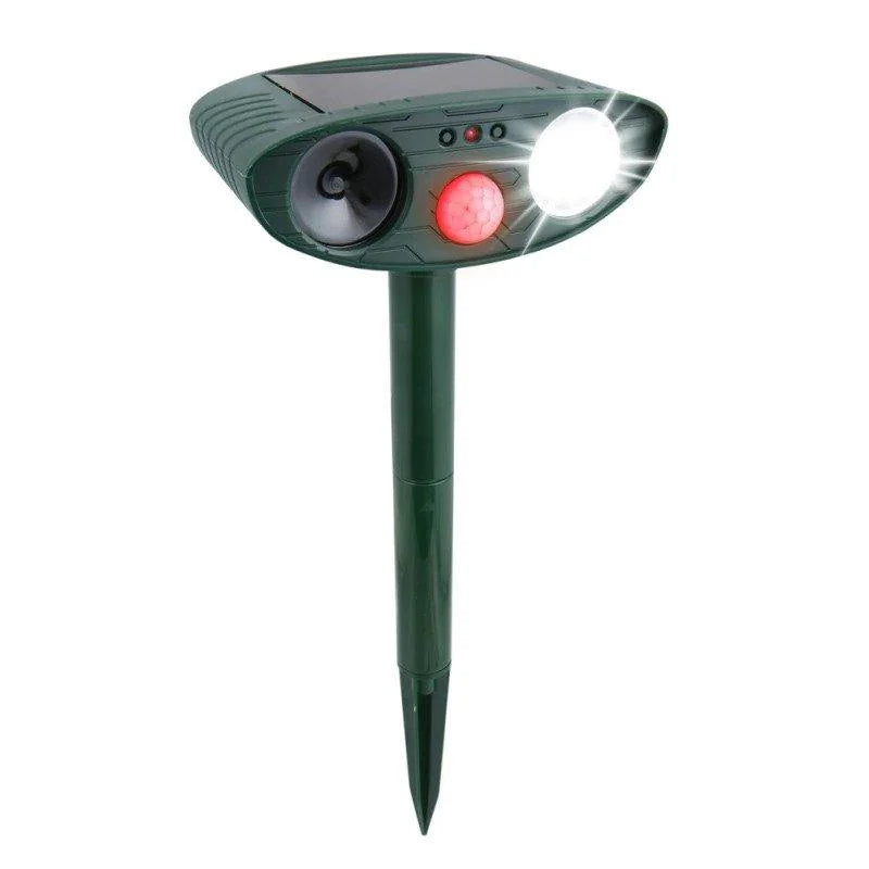 Ultrasonic Deer Repeller 4-Pack Solar Powered Deters Deer In 48 Hours