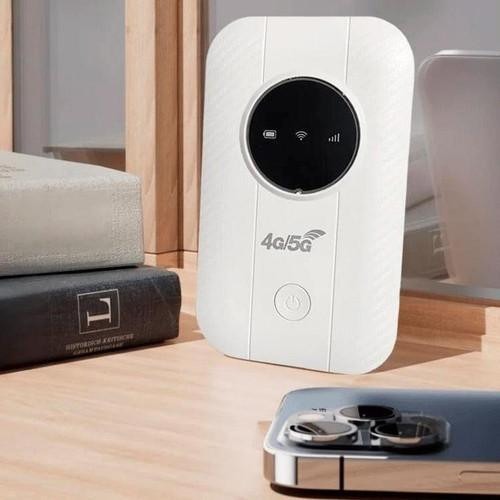 Portable WiFi Router With Long Battery Life And Dual-Band Support