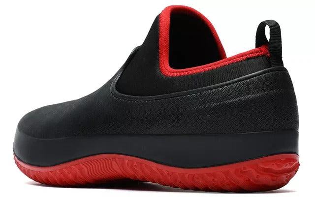 Slip-On Work Shoes Waterproof For Men Women With Easy On Off Design