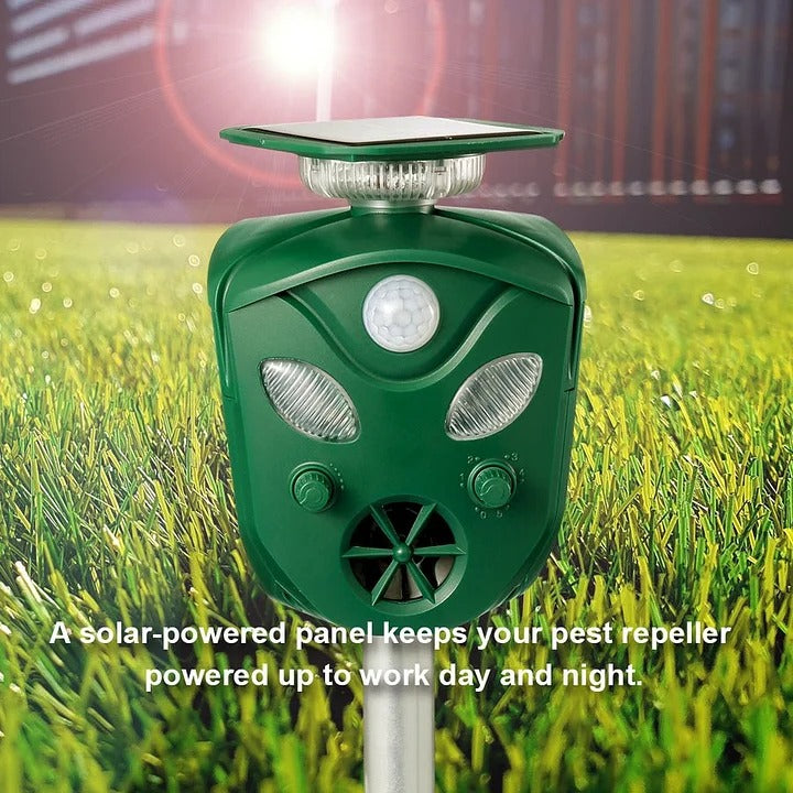 Ultrasonic Animal Repeller 360-Degree Solar-Powered Motion Sensor Outdoor Waterproof