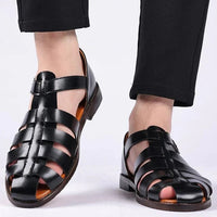 Men's Sandals With Adjustable Straps And Supportive Open Toe Design