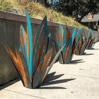 Outdoor Garden Lamp With Agave Design For Patio And Pathway