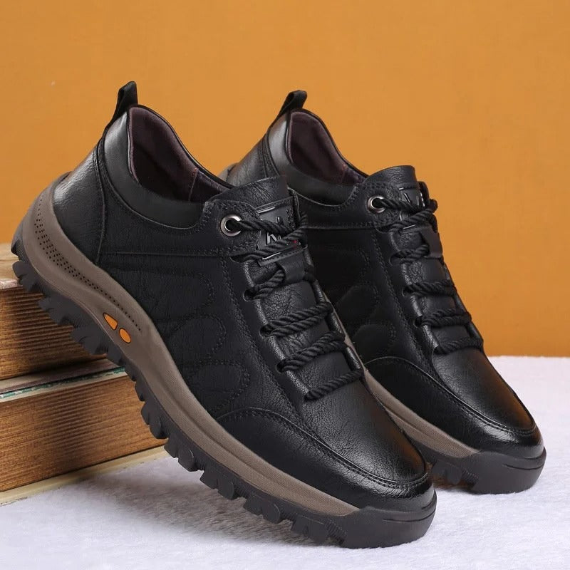 Men's Supportive Leather Shoes For Foot Comfort And Stability