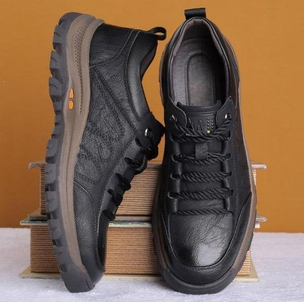 Men's Supportive Leather Shoes For Foot Comfort And Stability