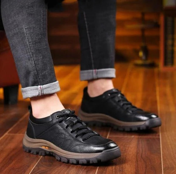 Men's Supportive Leather Shoes For Foot Comfort And Stability