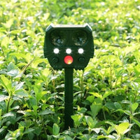 Snake Repeller Ultrasonic Solar Powered Outdoor Yard Garden Electronic Device