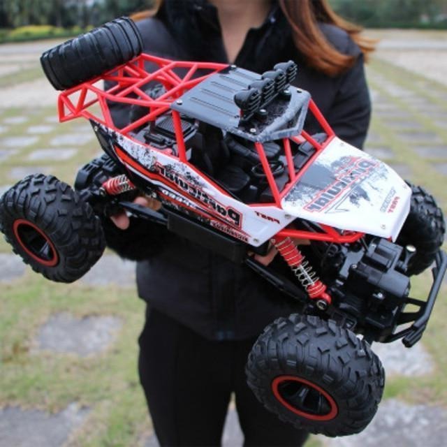 Monster Truck Rock Crawler 4x4 Off-Road All-Terrain Toy Vehicle